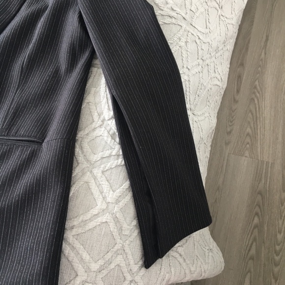 Vince Camuto Blazer and Pant Suit - Picture 7 of 8